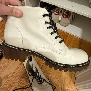 Oxford leather boots